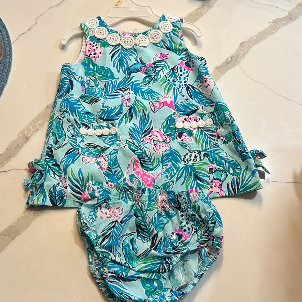 Baby Lilly knit shift dress with dog pattern